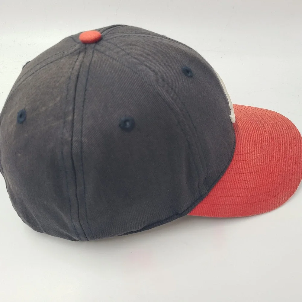 Vintage Atlanta Braves Hat Snapback (Fits Small) New Era Blue Red Distressed MLB